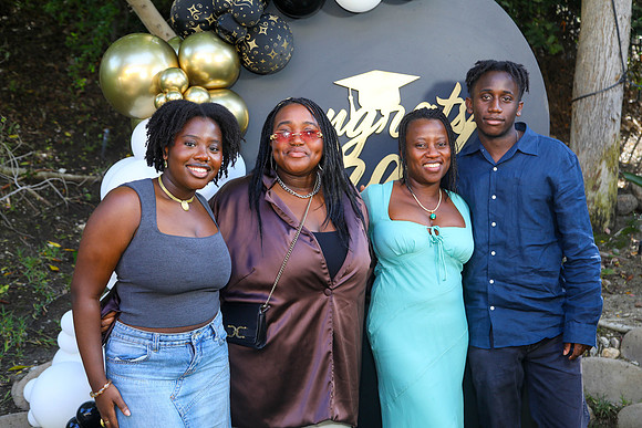 Jameel Grad Party Birthday-8059