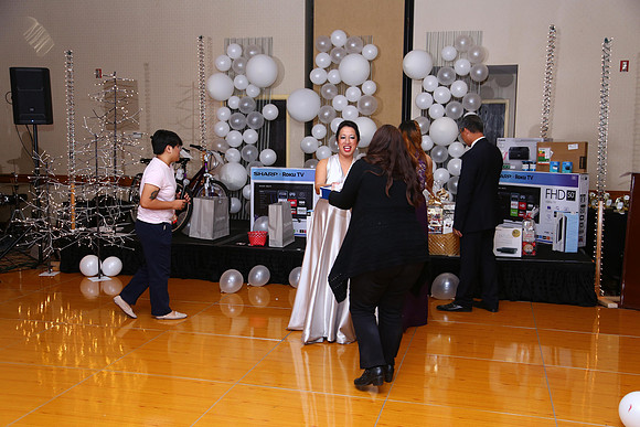Vanura Xmas Party (337 of 493)