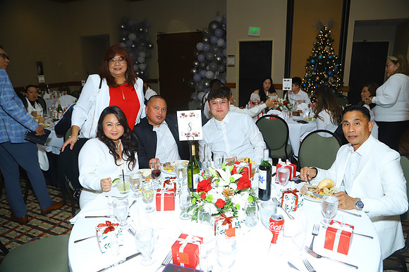 vanura_xmas_party-449