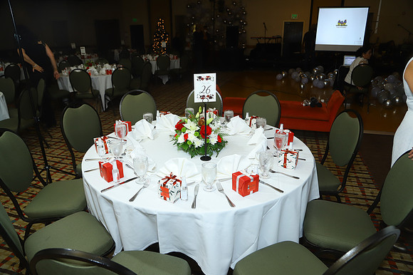 vanura_xmas_party-8