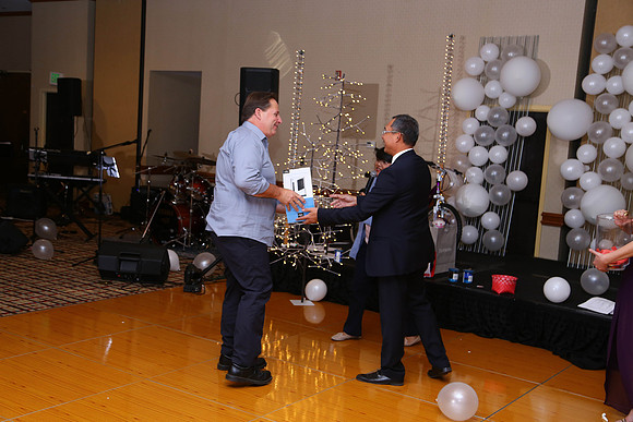 Vanura Xmas Party (268 of 493)
