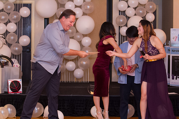 Vanura Xmas Party (89 of 493)