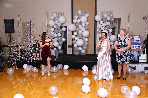 Vanura Xmas Party (140 of 493)