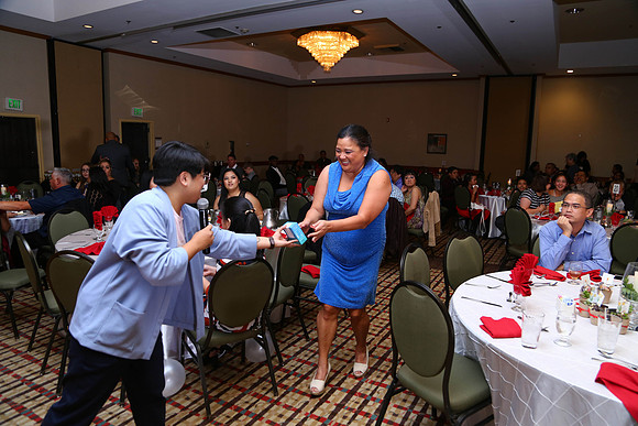 Vanura Xmas Party (262 of 493)
