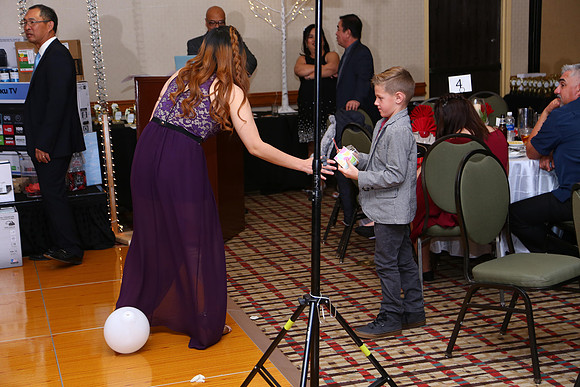 Vanura Xmas Party (327 of 493)