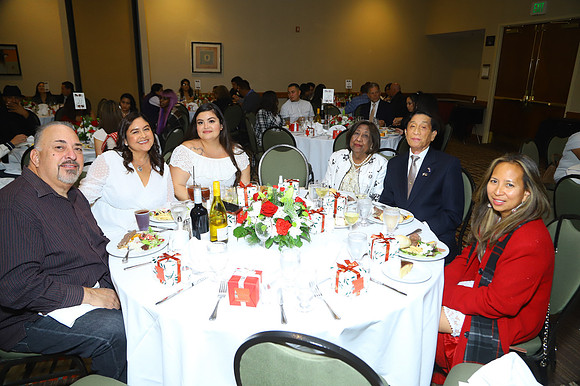 vanura_xmas_party-426