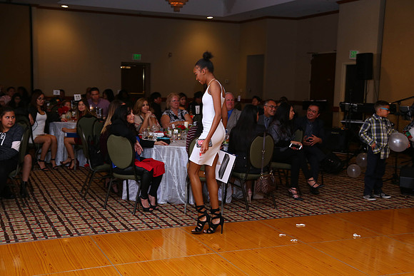 Vanura Xmas Party (291 of 493)