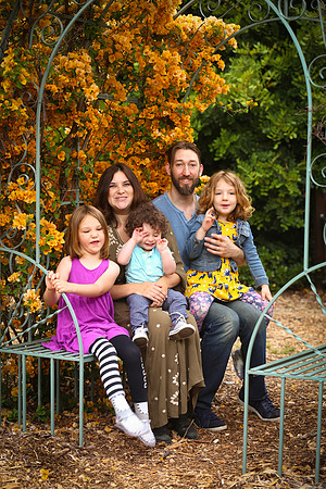 family portrait arlington garden-398