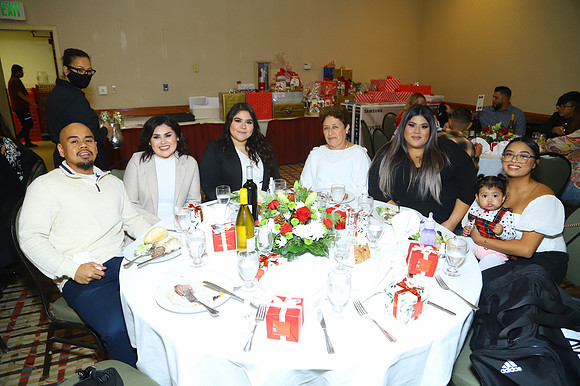 vanura_xmas_party-420