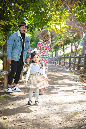 Fiona Family Fall Portrait-137
