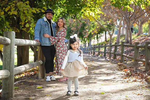 Fiona Family Fall Portrait-142