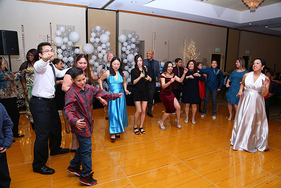 Vanura Xmas Party (223 of 493)