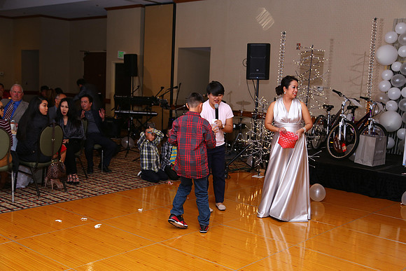 Vanura Xmas Party (333 of 493)