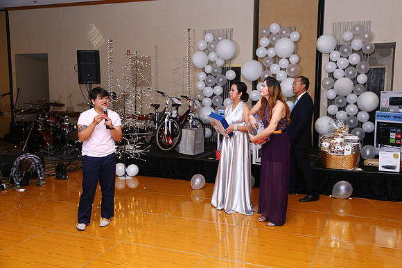 Vanura Xmas Party (335 of 493)