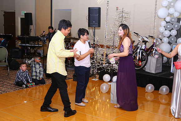 Vanura Xmas Party (326 of 493)