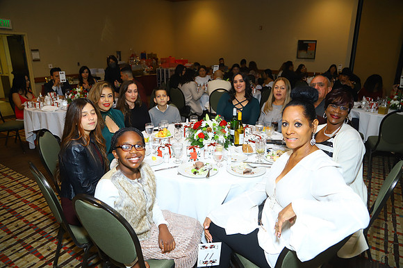 vanura_xmas_party-427