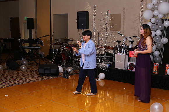 Vanura Xmas Party (254 of 493)