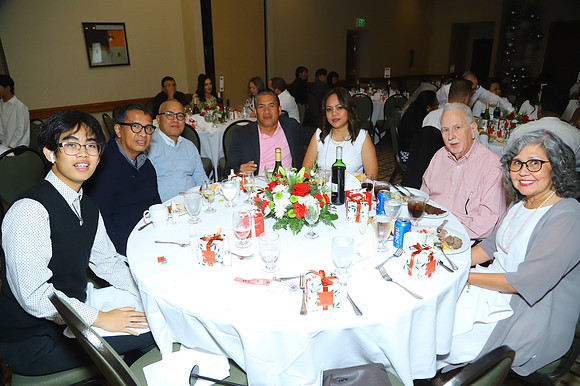 vanura_xmas_party-471