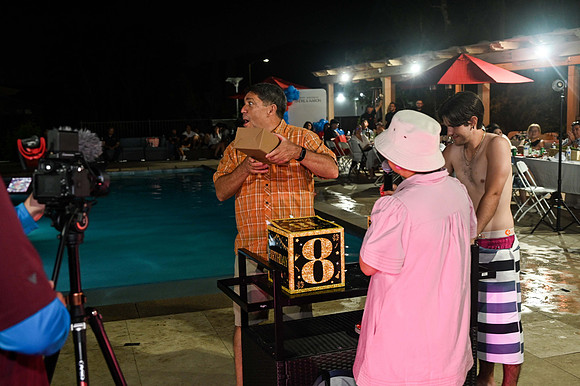 AA1_0674