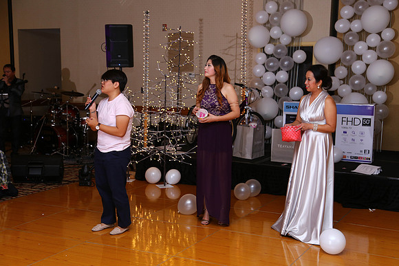 Vanura Xmas Party (323 of 493)