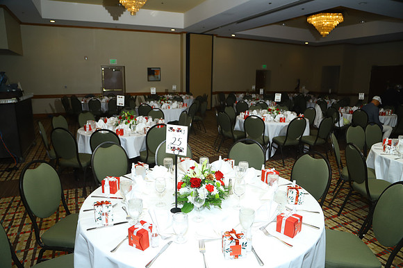 vanura_xmas_party-14