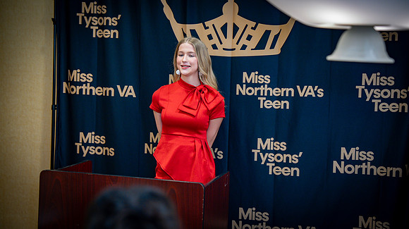 Pageant Miss Tyson Teen Miss North VA Q&A-200