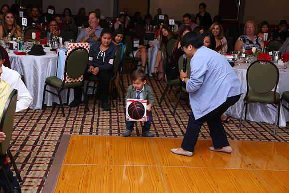 Vanura Xmas Party (270 of 493)