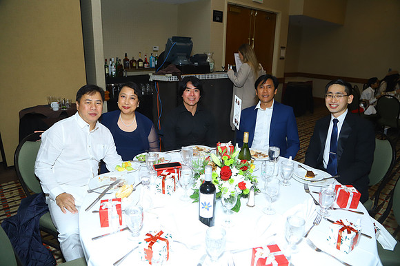 vanura_xmas_party-444