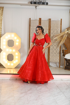 Nicole-289
